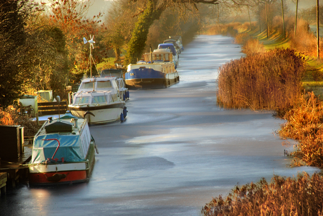 Lancaster Canal , Winter